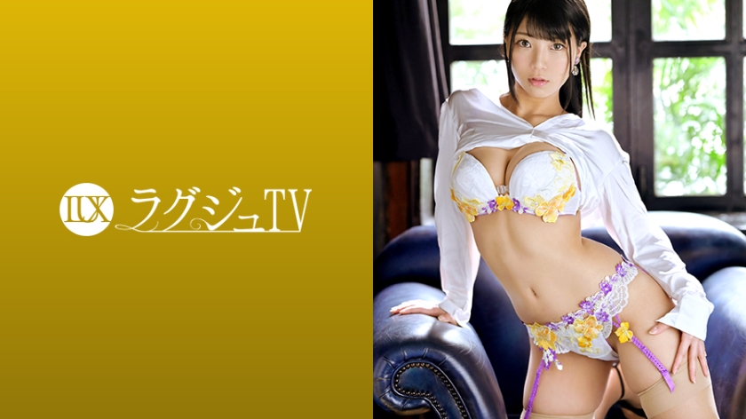 LUXU-1233豪华电视1221AV上勾引病人的小恶魔护士！打手枪和舔球只是给一个调皮微笑的男人浇水的神奇技巧！跨在生气的大鸡巴上，被妖异的腰打扰了！
